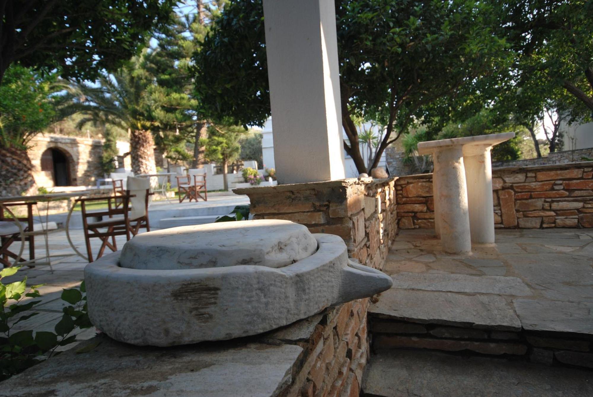 Romano Garden House - Land Tales Agios Romanos Экстерьер фото